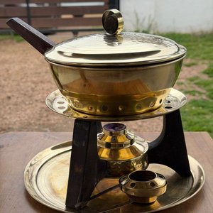 Lote anterior: Fondeau de Bronce Pulido con Quemador y Bandeja