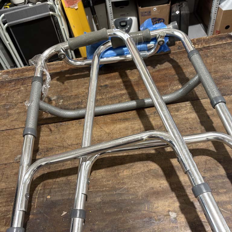 Item 2113226 - Image 1