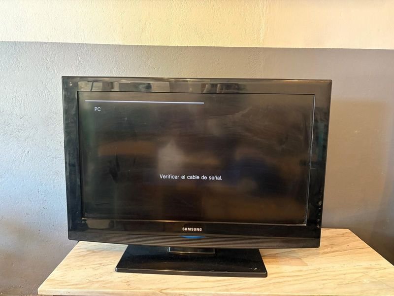Lote siguiente: TV Samsung 32 pulgadas en buen estado