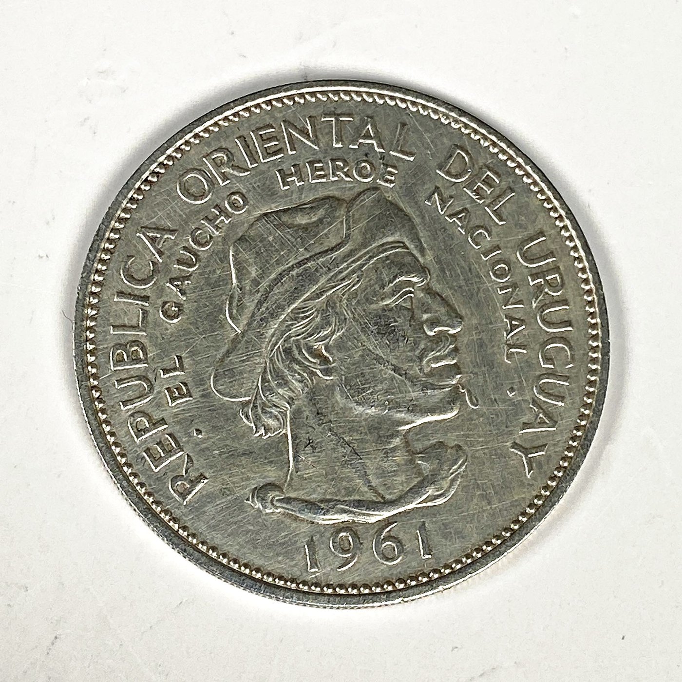 Moneda de Plata "El Gaucho" - Uruguay 1961 - 10 Pesos Históricos