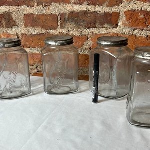 Lote de 4 Frascos Antiguos Coca Cola de Vidrio con Tapa de Aluminio - imagen 8