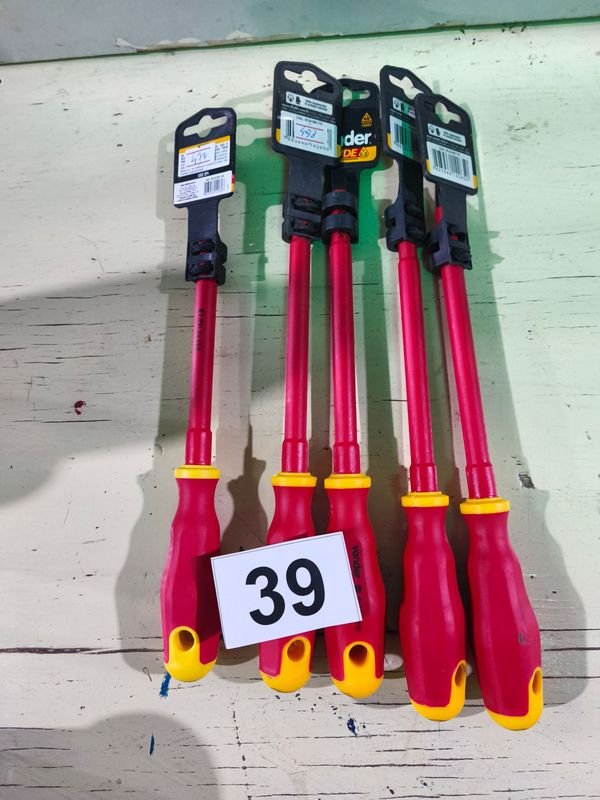 Item 884810 - Image 0