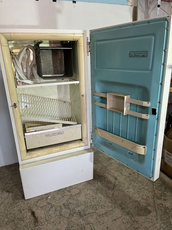 Item 851352 - Image 1