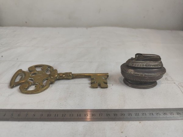 Destapador y encendedor Ronson - Herramientas - imagen 1