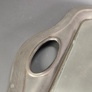 Bandeja Rectangular de Metal con Vidrio Protector y Asas - imagen 4