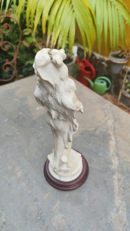 Item 901161 - Image 1