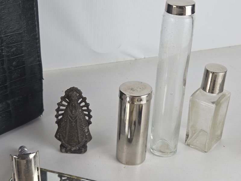 Antiguo estuche francés con accesorios antiguos varios - imagen 6