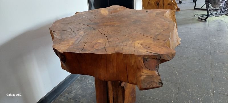 Mesa de centro rustica nueva y pesada - imagen 7