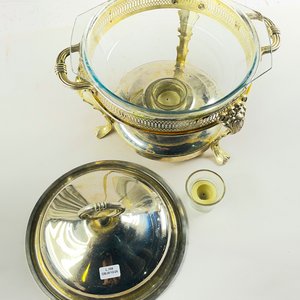 Fuente de Vidrio con Calentador y Tapa Metálica - 23 cm - imagen 2