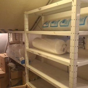 Lote anterior: Estantería metálica blanca con múltiples estantes
