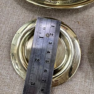Lote de 5 Ceniceros y Bandejas Antiguas de Metal - imagen 5