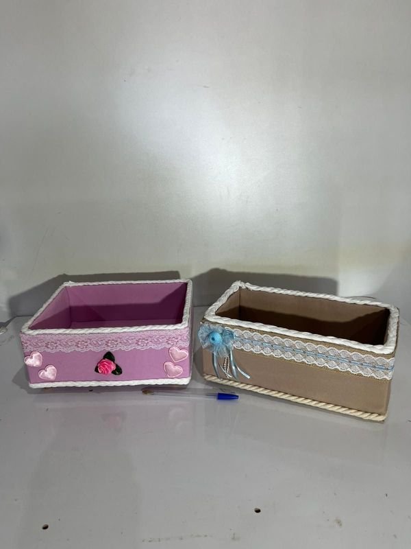 Set de cajas organizadoras artesanales con corazones y guía celeste - imagen 4