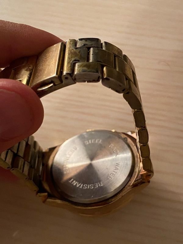 Reloj de oro Michael Kors con esfera grande - imagen 5