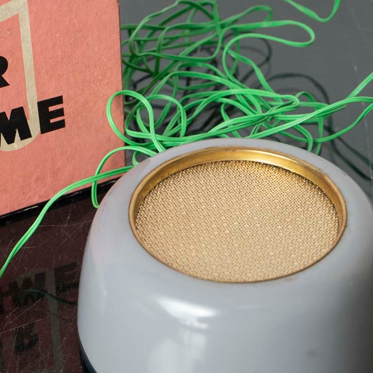 Timbre vintage con caja original en buen estado - imagen 2