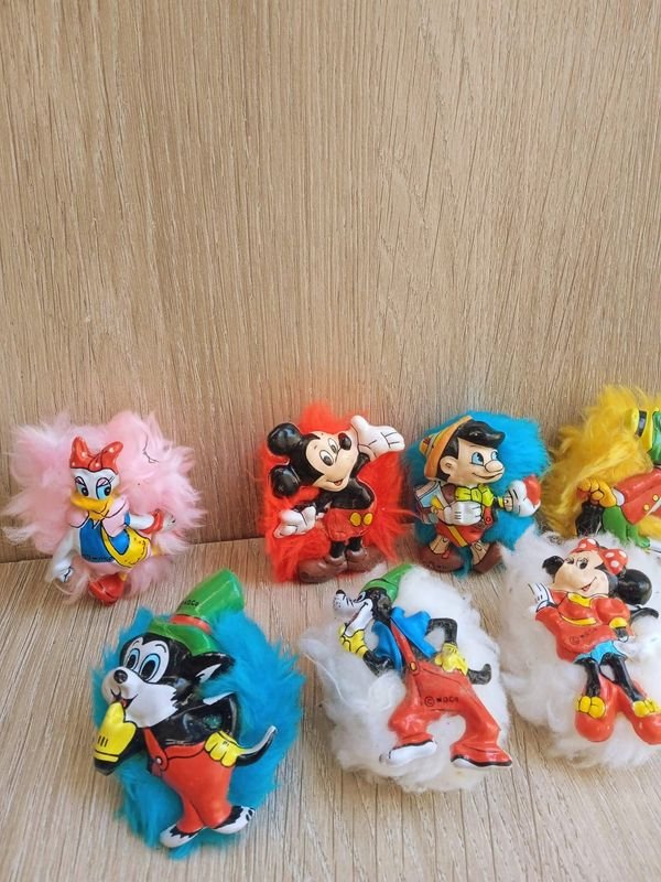Imanes de Disney en Plástico y Peluche, Periodo 1970 - imagen 1