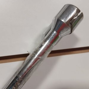 Llave Cruz para Rueda y Cubiertas con Cámaras - imagen 9