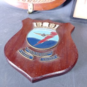Reloj Ferreti, Escudo Armada Uruguaya y Perchero de Madera - imagen 3