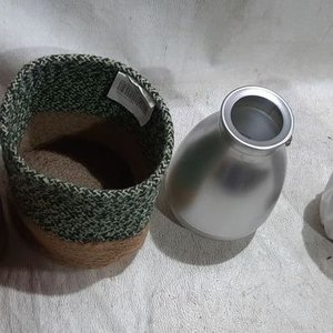 Conjunto de 4 Floreros y Macetas Decorativas - imagen 3