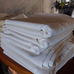 6 Manteles Blancos Grandes para Fiesta - imagen 2