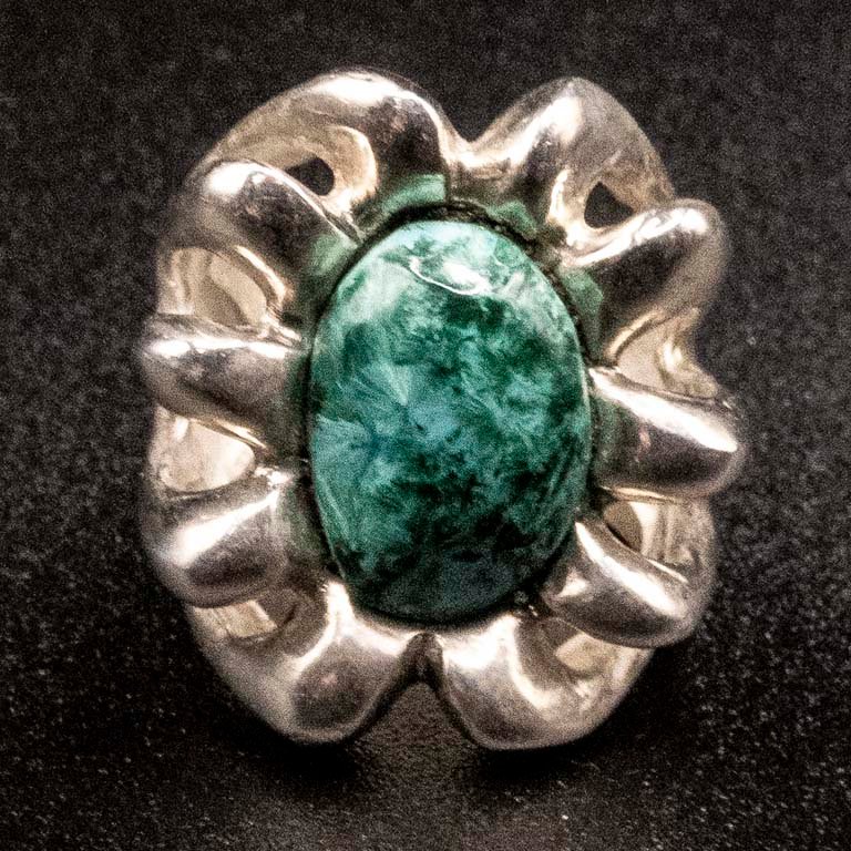 Anillo de Plata 950 con Piedra Turquesa y Detalles Florales