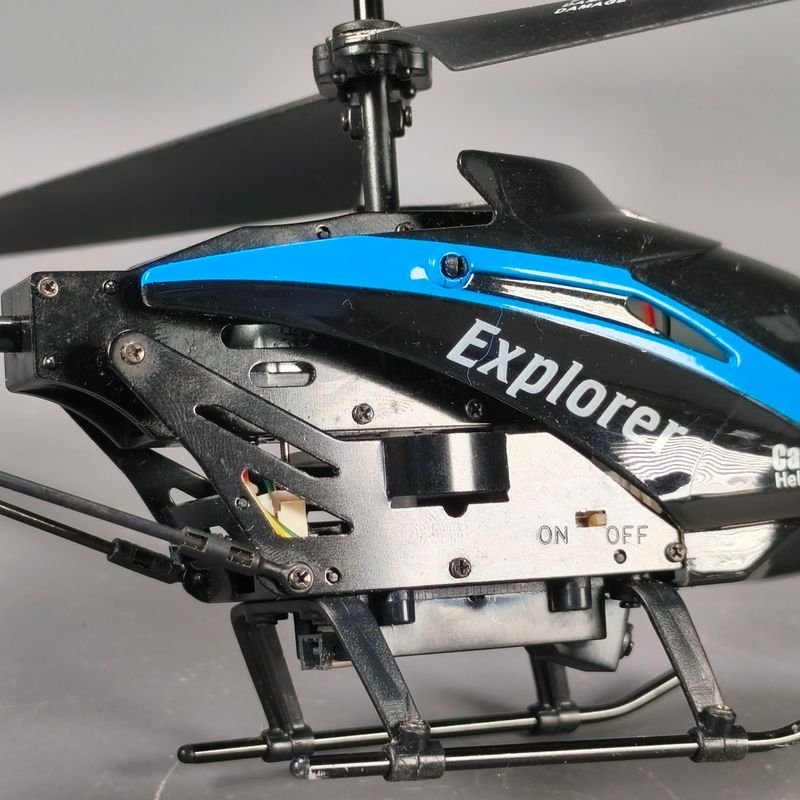 Helicópteros con cámara y control remoto - imagen 16