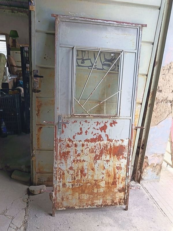 Zaguan de Chapa Metálica con Ventana y Manija - 80x185 cm - imagen 1