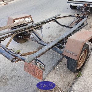 Lote anterior: Trailer de Carga Metálico con Ruedas y Soporte