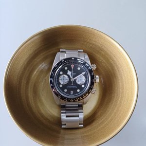 Lote anterior: Reloj Tudor Réplica Acero Inoxidable Cronógrafo Esfera Negra Bisel Taquímetro