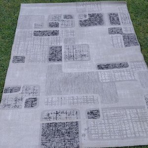 Alfombra Moderna Diseño Geométrico Gris y Negro - imagen 2