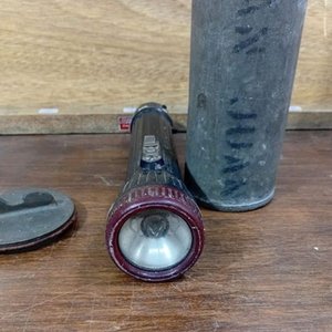 Lote anterior: Linterna Marítima Antigua del Buque Tanque Esso San Juan
