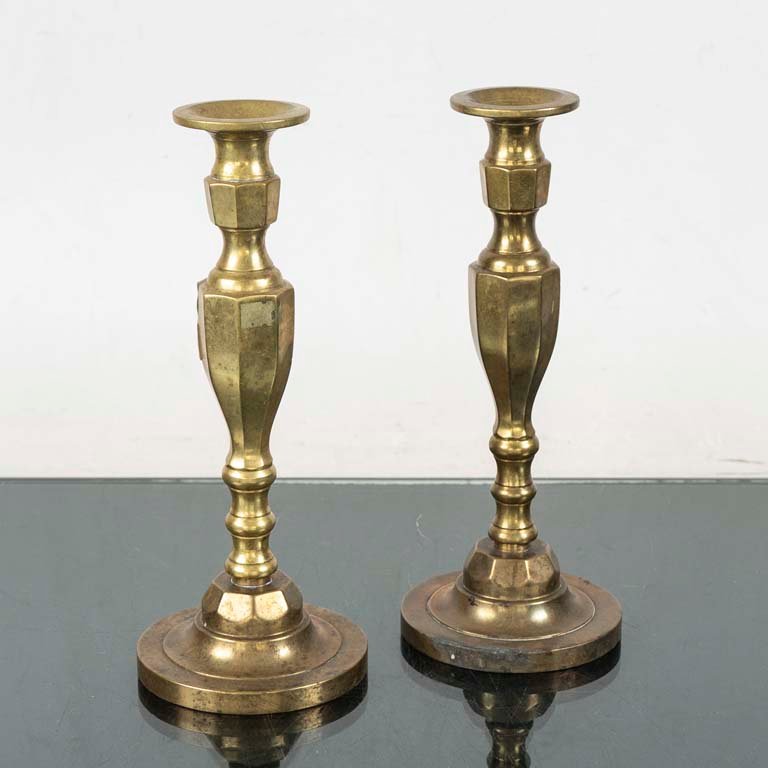 Item 2112654 - Image 0