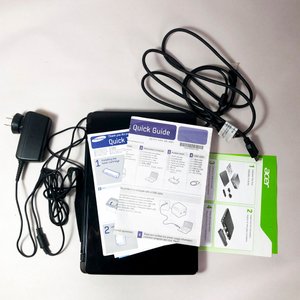 Laptop Acer Aspire One con Windows 7 y cargador - imagen 3