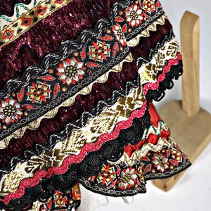 Muñeca Ucraniana Tradicional con Vestimenta Detallada - imagen 5
