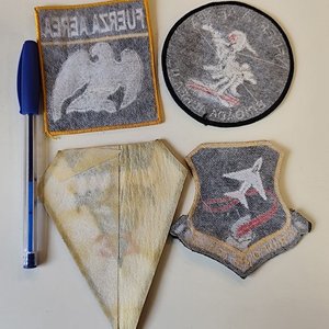 Set de 4 Parches de la Fuerza Aérea Uruguaya: Avión A37 Grupo 2 de Caza - imagen 2