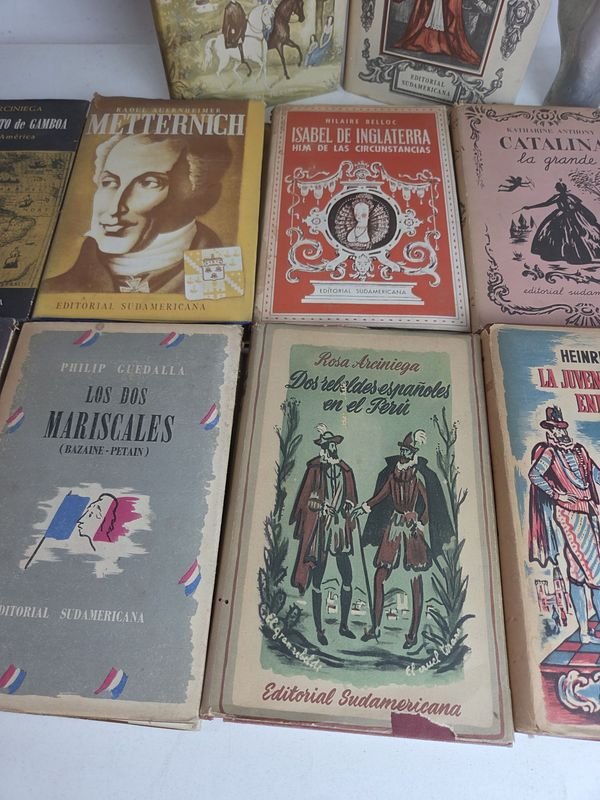 Colección de 12 antiguos libros editorial Sudamericana sobre personajes de la historia - imagen 8