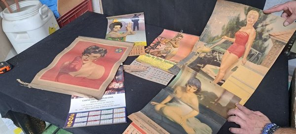 Almanaques Chicas Vestidas Vintage - imagen 1