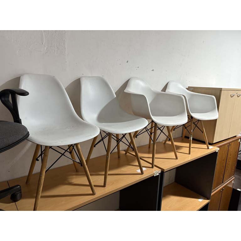 Item 2104747 - Image 0