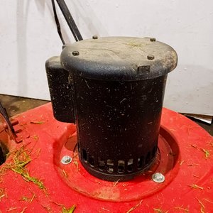 Cortadora de Césped Eléctrica Roja con Alargue - imagen 3