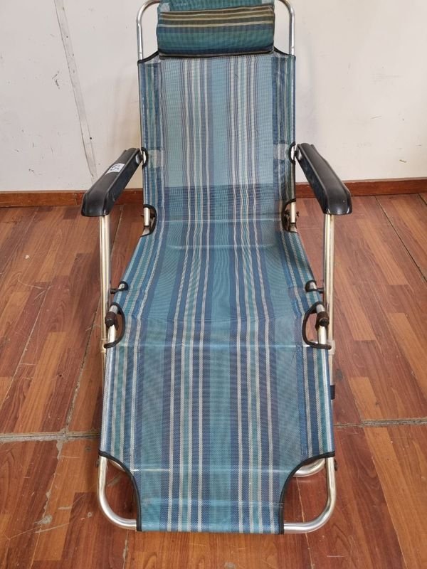 Lote siguiente: Silla Plegable Reposera Catre Buena Calidad