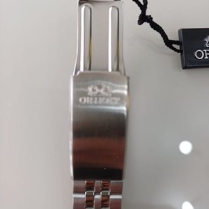 Reloj Orient Automático 3 Estrellas Acero Inoxidable Esfera Dorada Día/Fecha - imagen 7