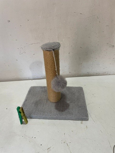 Item 27353 - Image 0