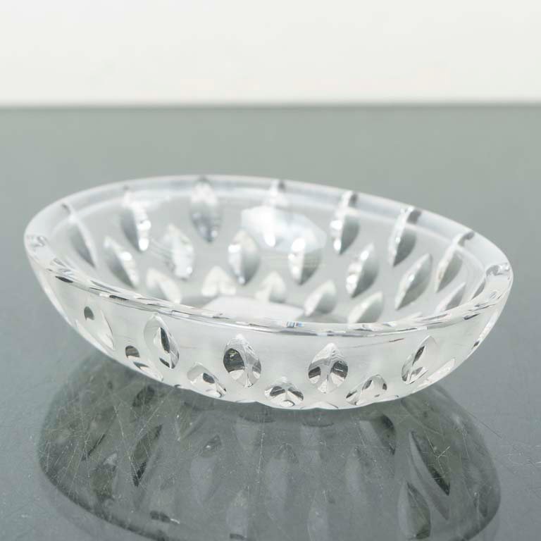 Jabonera Ovalada de Cristal Italiano con Diseño Labrado
