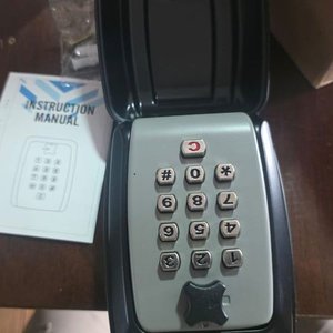 Lote anterior: Caja Fuerte Electrónica para Llaves Nueva