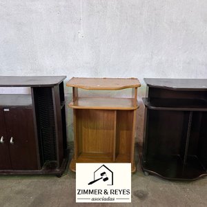 Tres Muebles Auxiliares de Madera - imagen 3