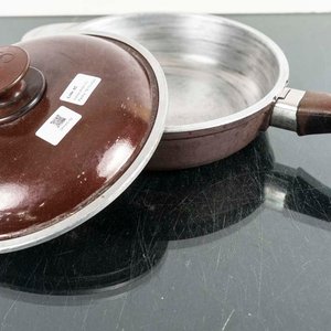Sartén Essen Marrón con Tapa - Diámetro 22 cm - imagen 2