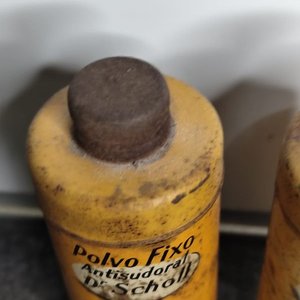 Dos tarros antiguos Dr. Scholl: Polvo Fixo Antisu-doral y Jabón Pédico - imagen 6