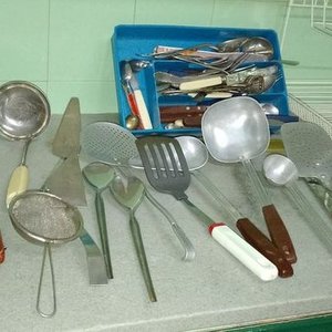 Set de Accesorios de Cocina con Escurridor y Cubiertos - imagen 3
