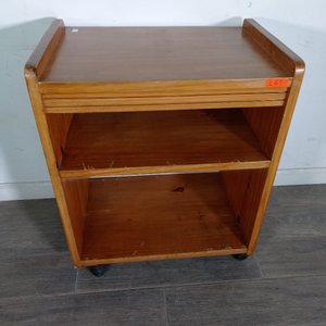 Mesa Auxiliar de Madera con Ruedas - imagen 3