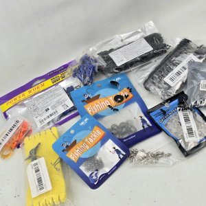 Lote anterior: Lote de Accesorios de Pesca: Línea, Destorcedores y Más