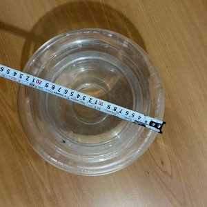 Pantallas o Depósitos de Vidrio Transparente con Contornos Curvos - imagen 9